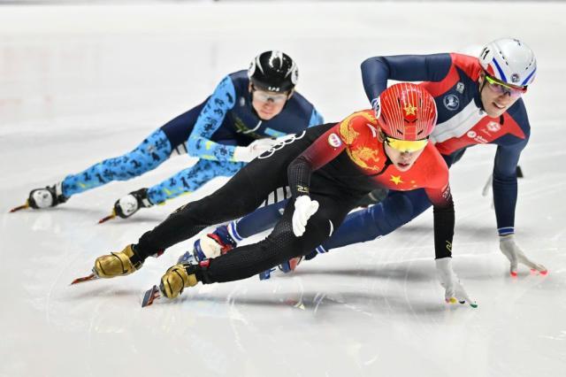 雷竞技CSGO-短道加拿大站中国队遇考验 林孝埈难成“救命稻草”